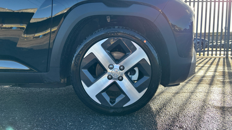 Hyundai INSTER 85kW 02 49kWh 5dr Auto Electric Hatchback